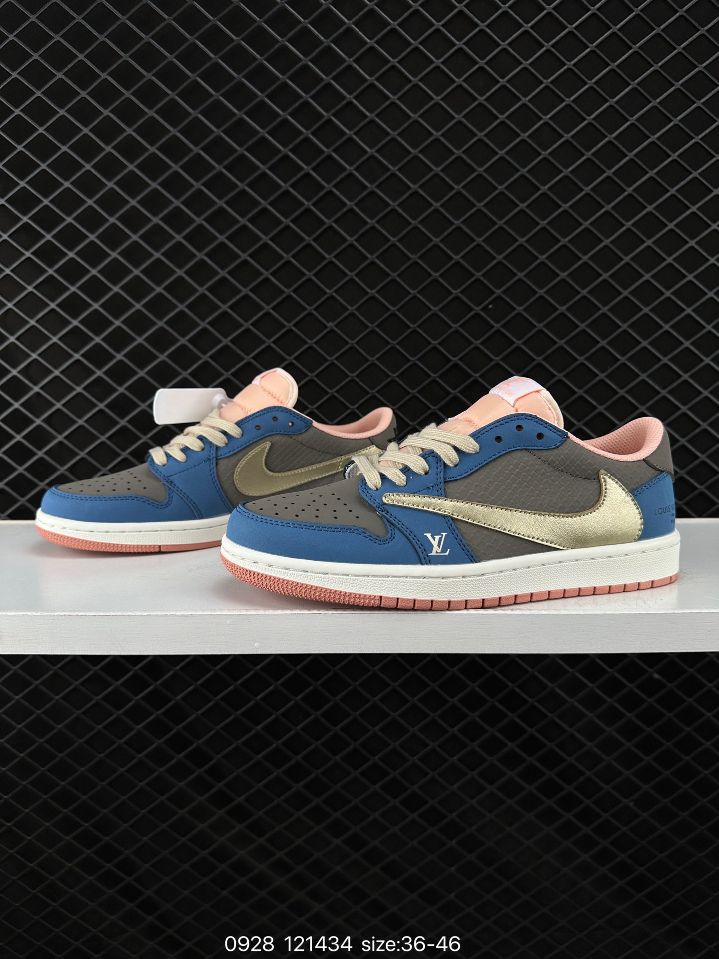 Travis Scott x Air Jordan 1 ” Reverse Mocha “